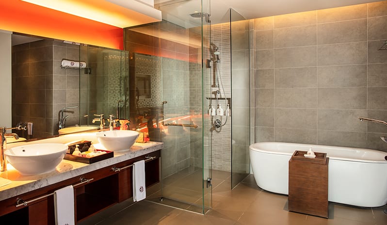 Angsana Lang Co-Beachfront One Bedroom Suite 3_12044